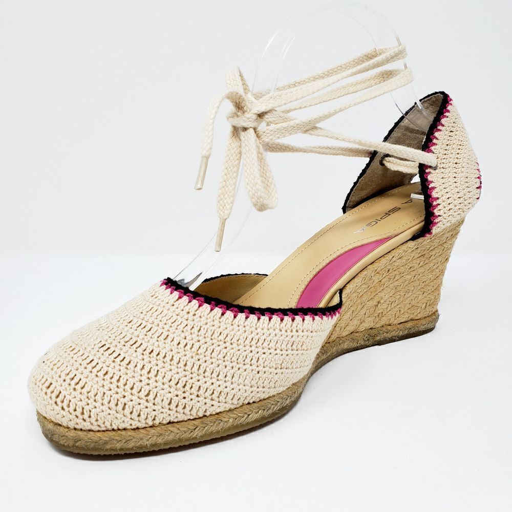 Via Spiga Lenox Crochet Wedges